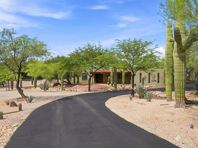 3043 N Sarsaparilla Pl photo 3