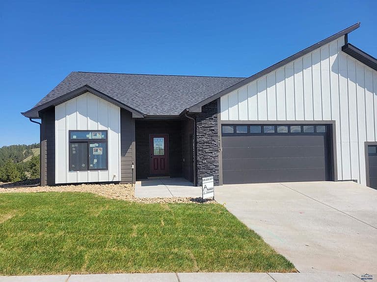 1214 Pinnacle Ct photo 1