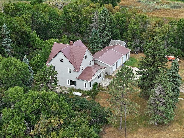 10441 County Road 14 photo 3