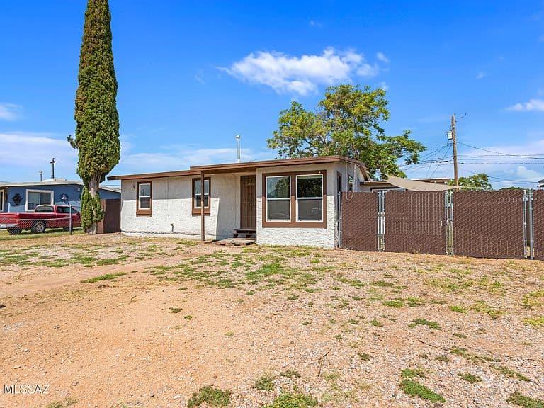 165 Sherbundy St photo 3