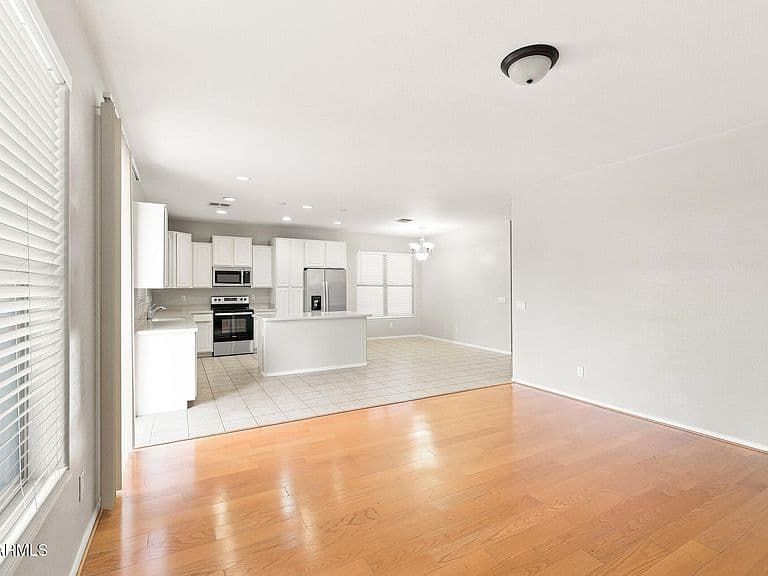 1310 E CECIL Court photo 5