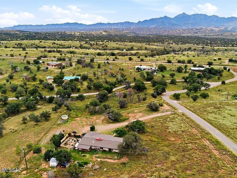 15 Fraizer Dr photo 5
