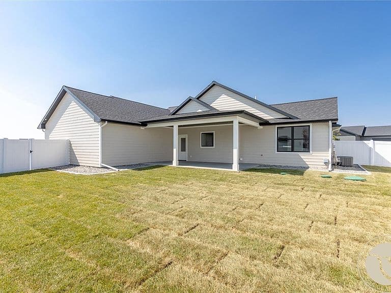 6214 Still River Dr photo 3