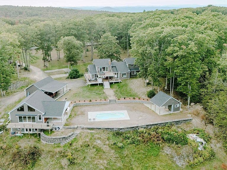 265 West Hill Road photo 1
