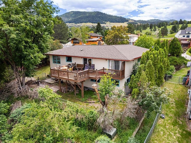 702 Polaris Way photo 1