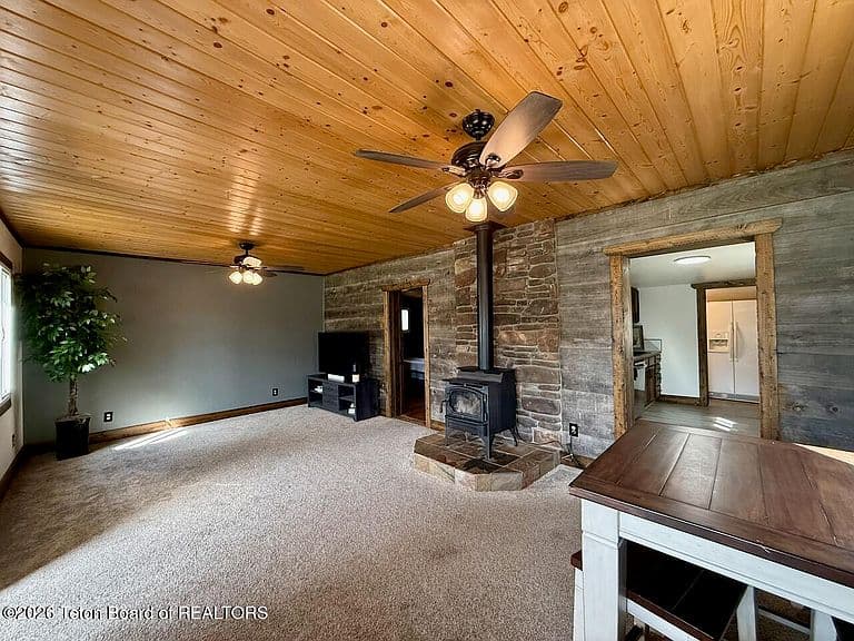 221 S Maybell Ave photo 5