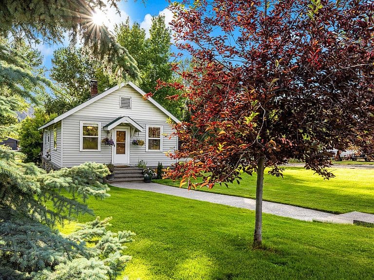 111 N Aspen Dr photo 1