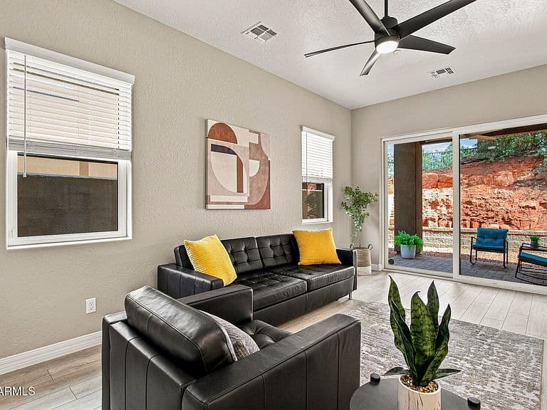 3839 PORTOFINO Way photo 4