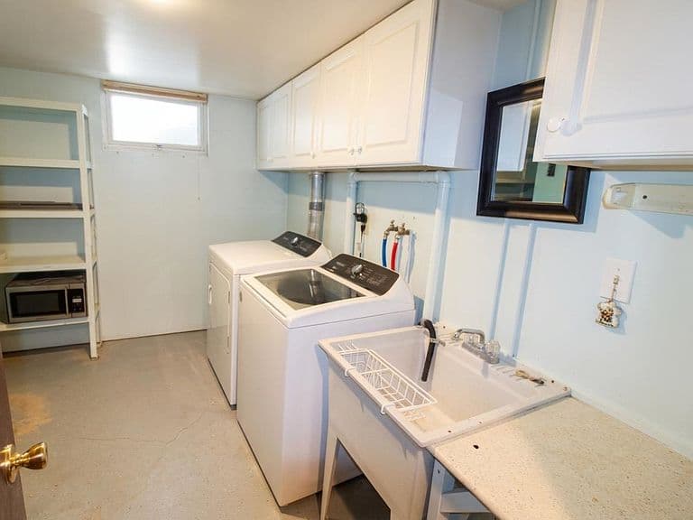 2067 11th Ave photo 4