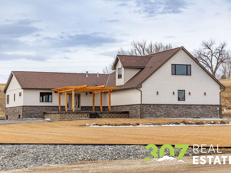 15 Justice Ln photo 4
