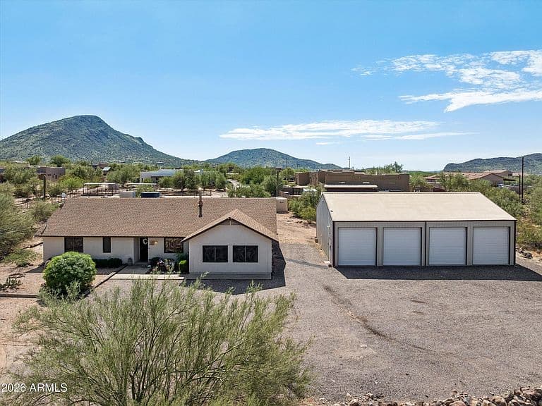 2015 E CIRCLE MOUNTAIN Road photo 1