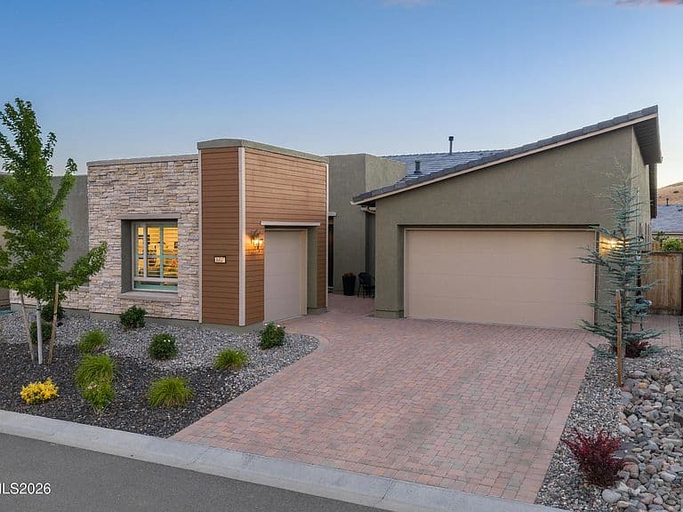 8937 Suncreek Trl photo 2