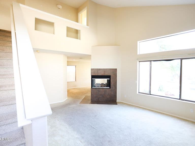 5043 E LUCIA Drive photo 2