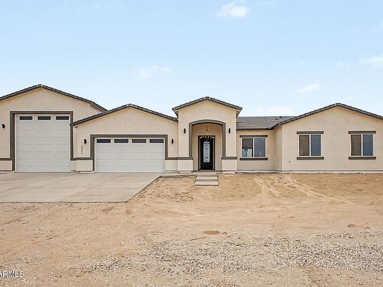 5864 N 378TH Drive photo 2