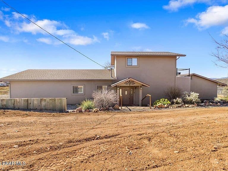 1375 N Rabbit Ridge Rd photo 2