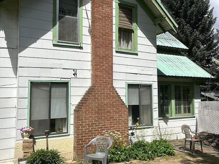 905 Jefferson Ave photo 3
