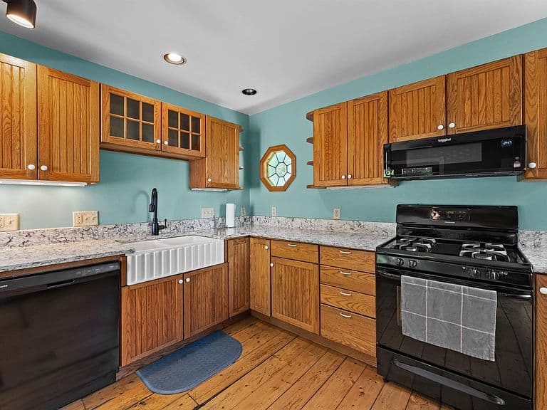 513 N Shore Road photo 3