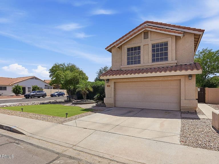 19523 N 78TH Avenue photo 5