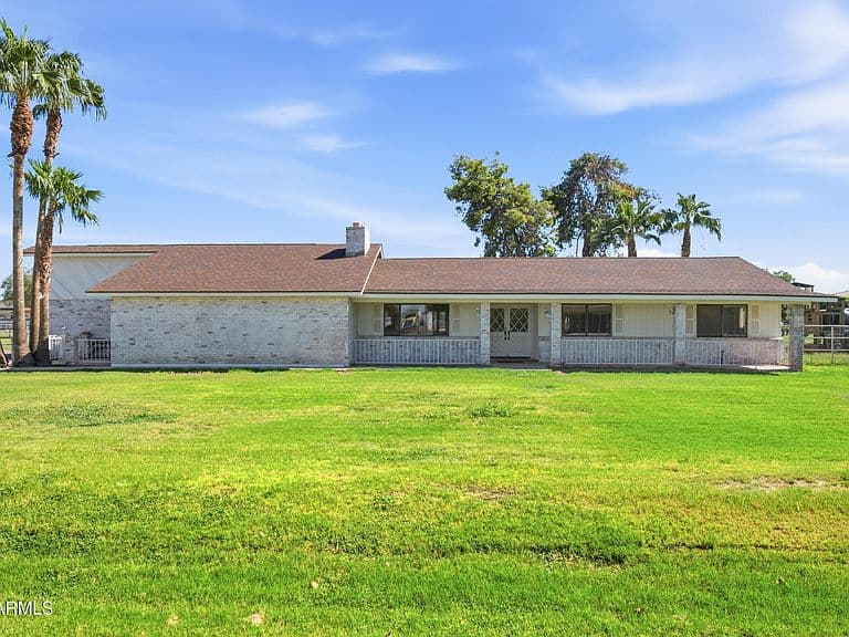 3151 S EAGLE Drive photo 4