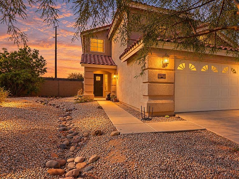 31170 N CACTUS Drive photo 2