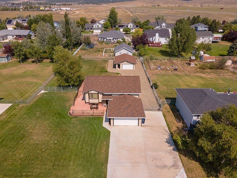 1330 Ranchview Rd photo 2