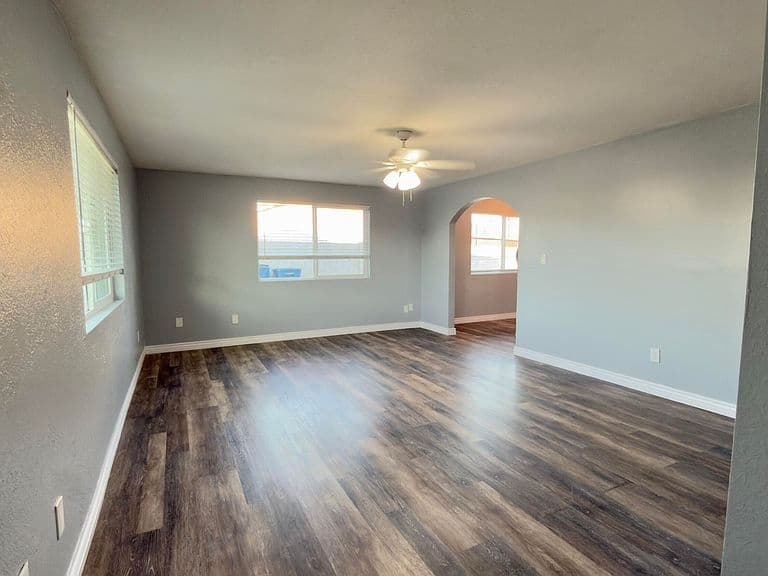 617 E NAVAJO Avenue photo 5