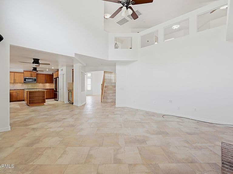 1054 E Golden Court photo 4