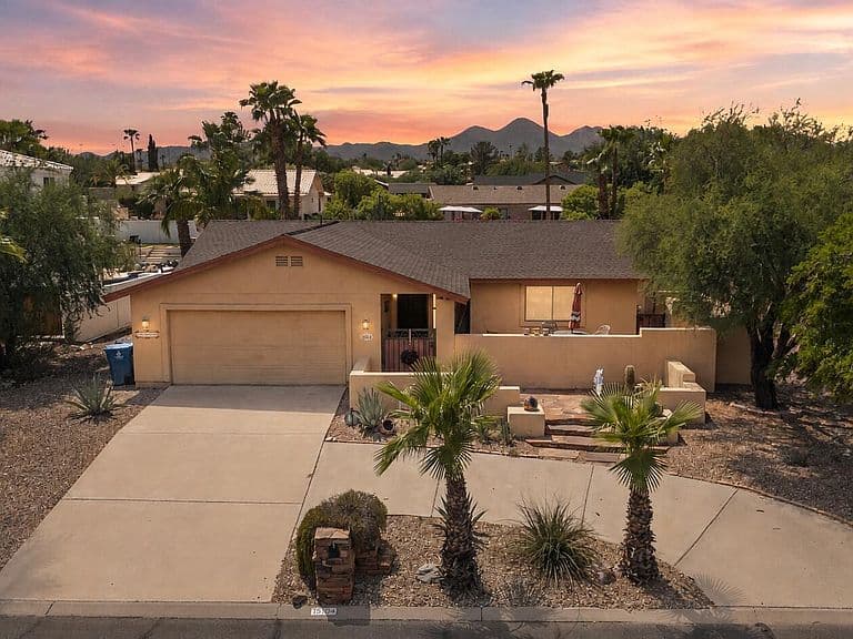 15004 N EL PUEBLO Boulevard photo 1
