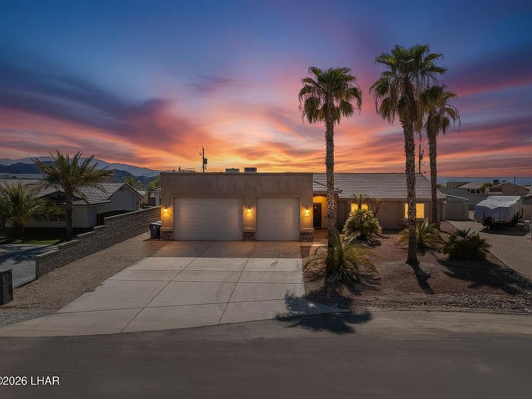 1547 Hawkeye Dr photo 1
