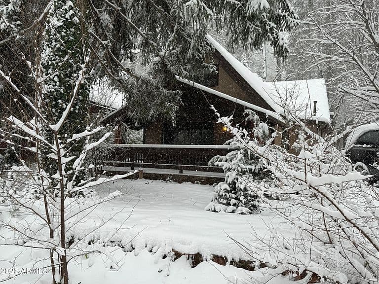 103 N HARDING Drive photo 3