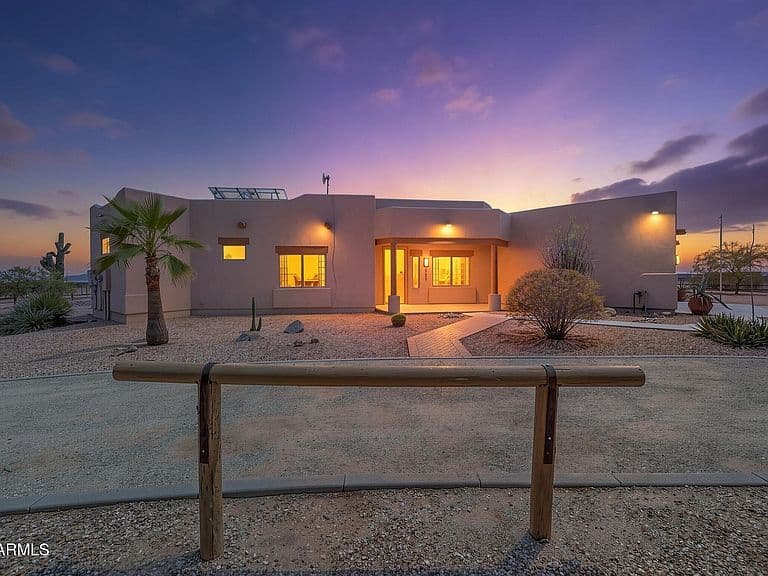 25617 W QUAILS NEST Lane photo 4