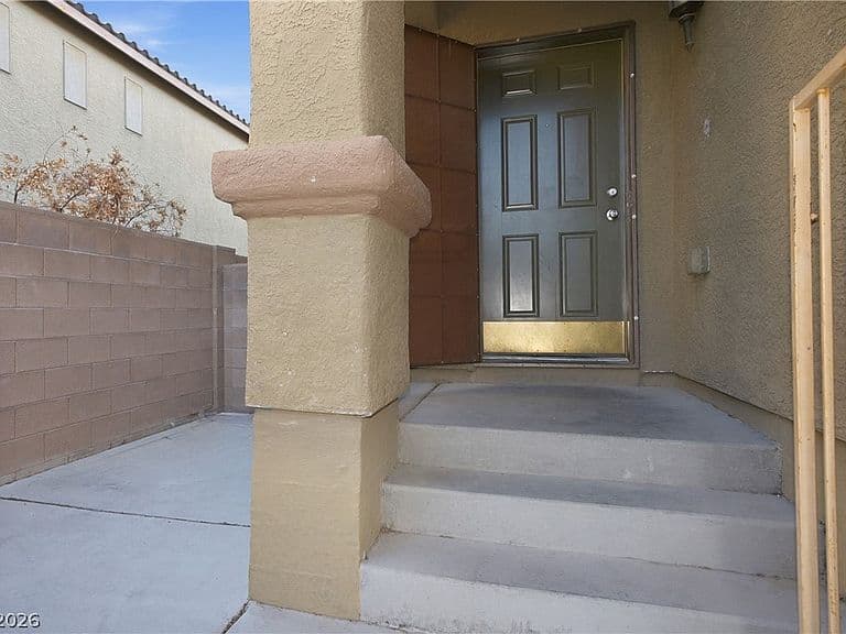 9405 Melva Blue Ct photo 4