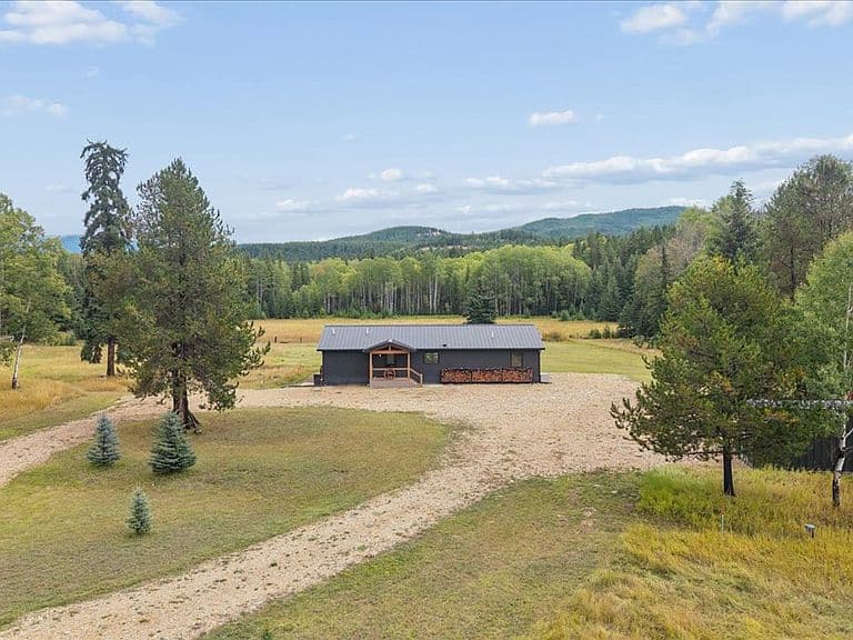 1903 Fortine Creek Rd photo 2