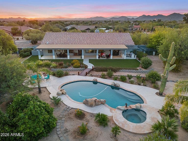 4839 E CALLE DE LOS ARBOLES -- photo 1