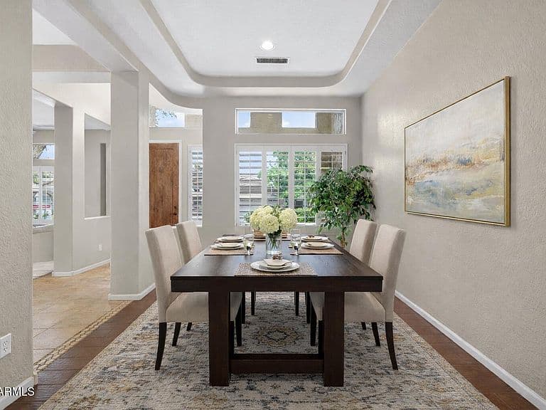 373 W Macaw Dr photo 4