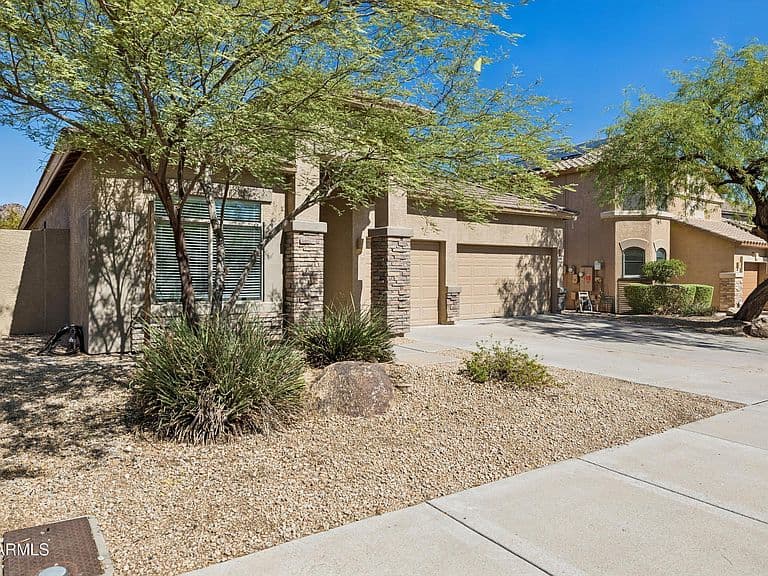 8364 W MOLLY Lane photo 2