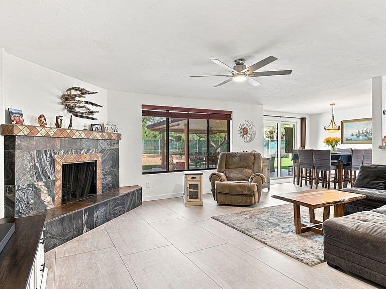 3043 N Sarsaparilla Pl photo 5