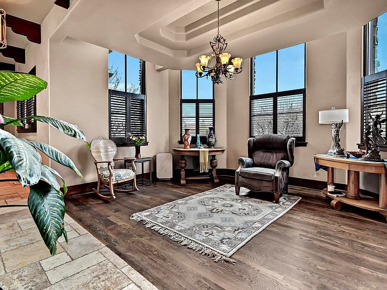 1810 N Valle Bello Way photo 4
