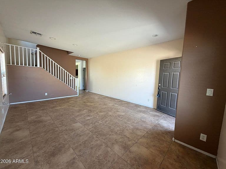 44263 W CAVEN Drive photo 3