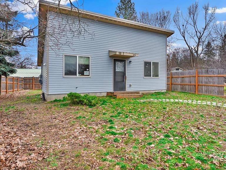 4715 W Reeves St photo 1