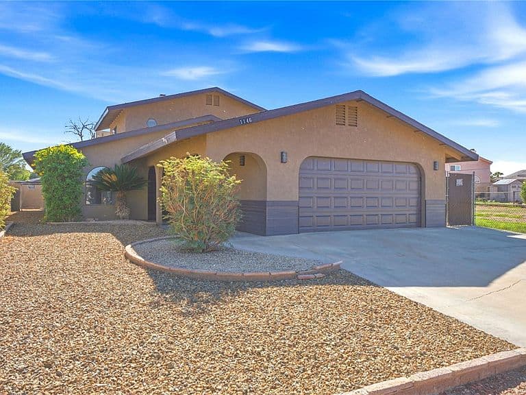 1146 Avenida Del Sol photo 1