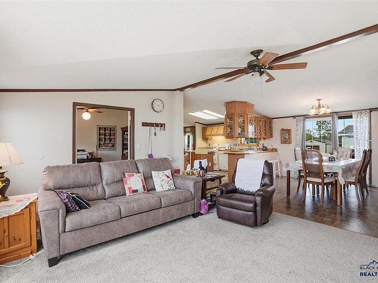 1332 Spearfish Mountain Ln photo 5