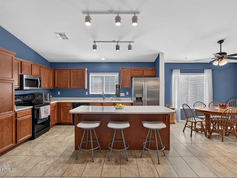 3569 E AUSTIN Lane photo 4