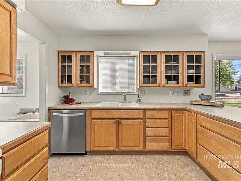 5890 N Gary Ln photo 5