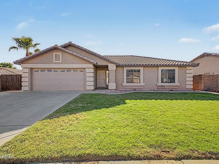 2228 S Banning Street photo 3