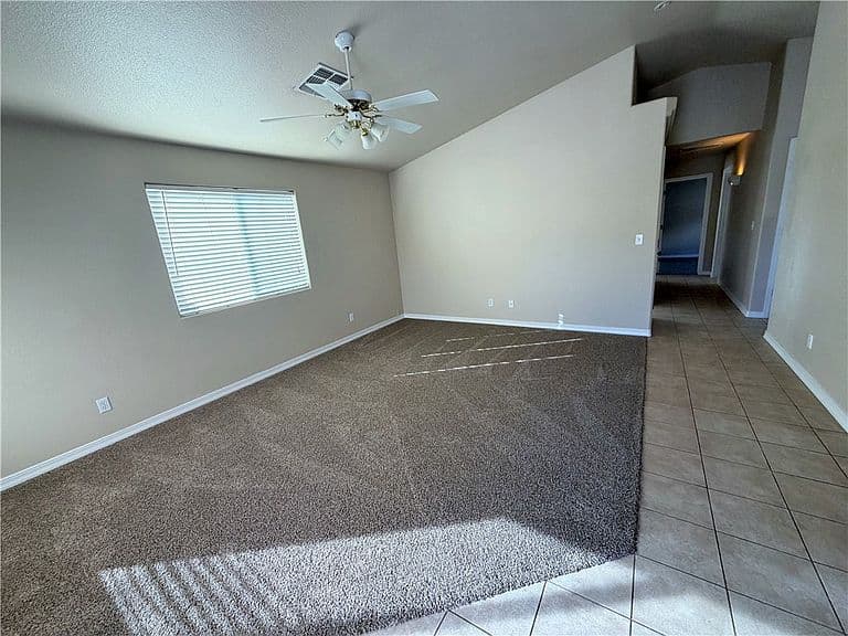 2707 Harrod Avenue photo 5