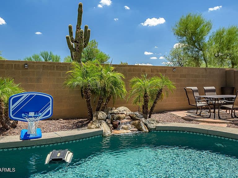 40213 N Justice Way photo 3