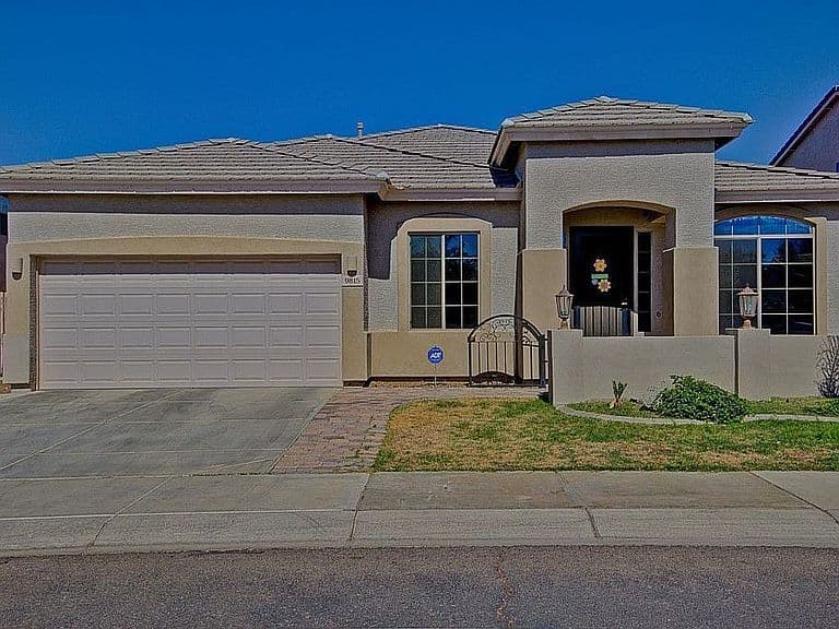 9815 S 43rd Ln photo 3