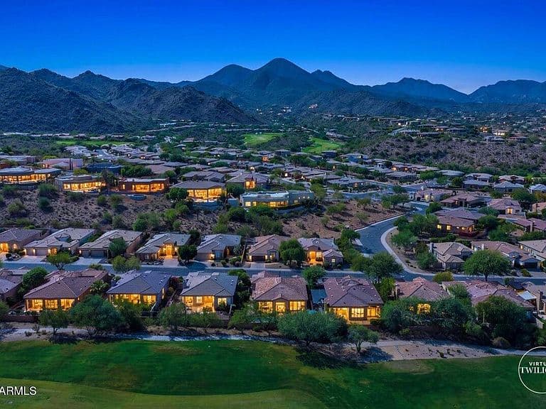 15601 E CACTUS Drive photo 3