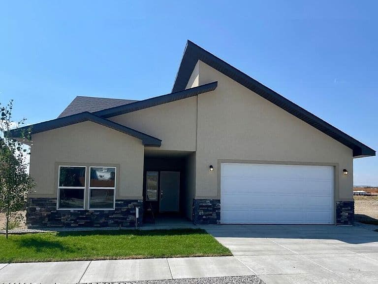 1622 Wrangler Way photo 1